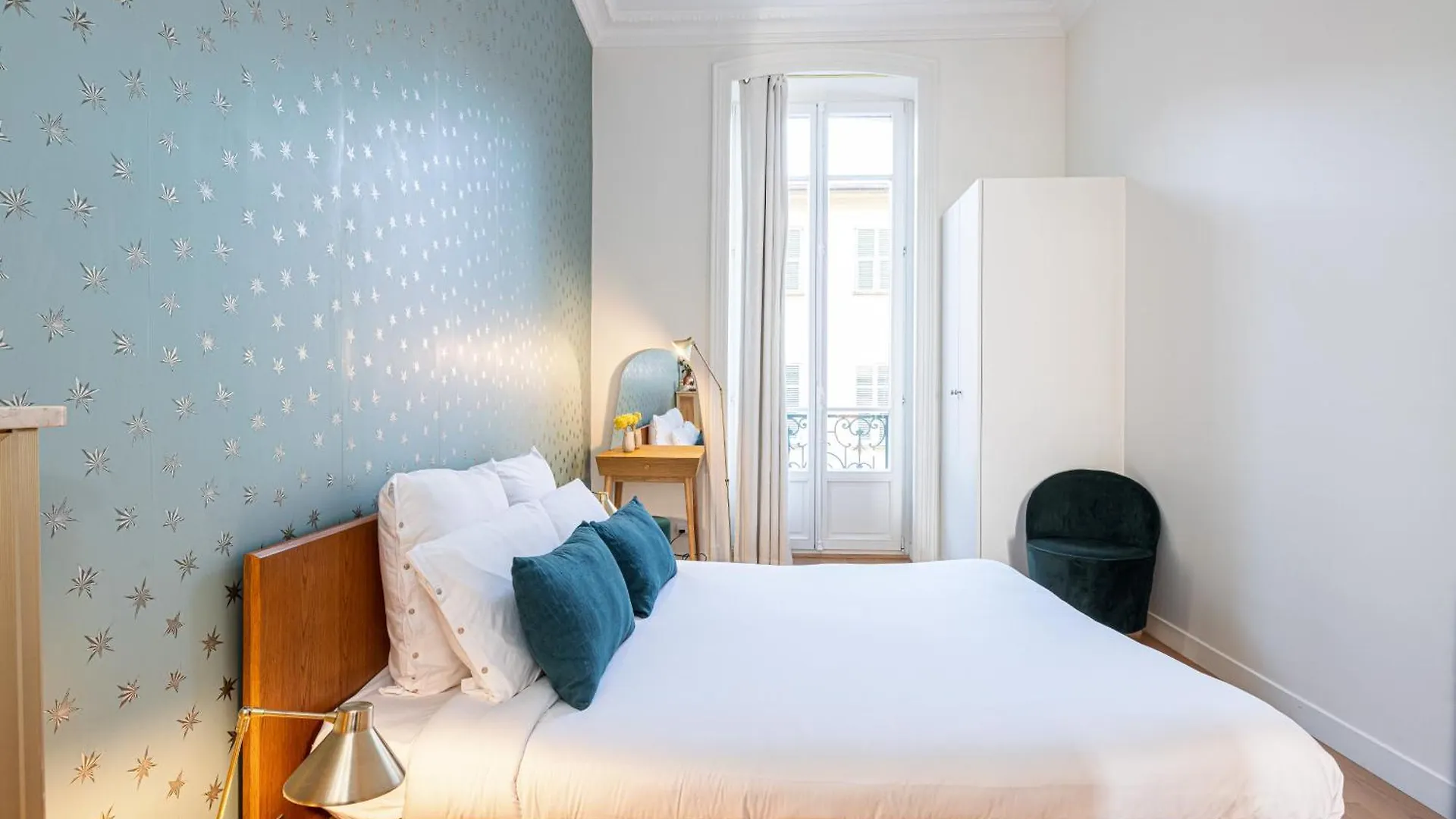 Apartment Regina - Somptueux 3 Pieces - Carre D'Or Menton - Vue Mer
