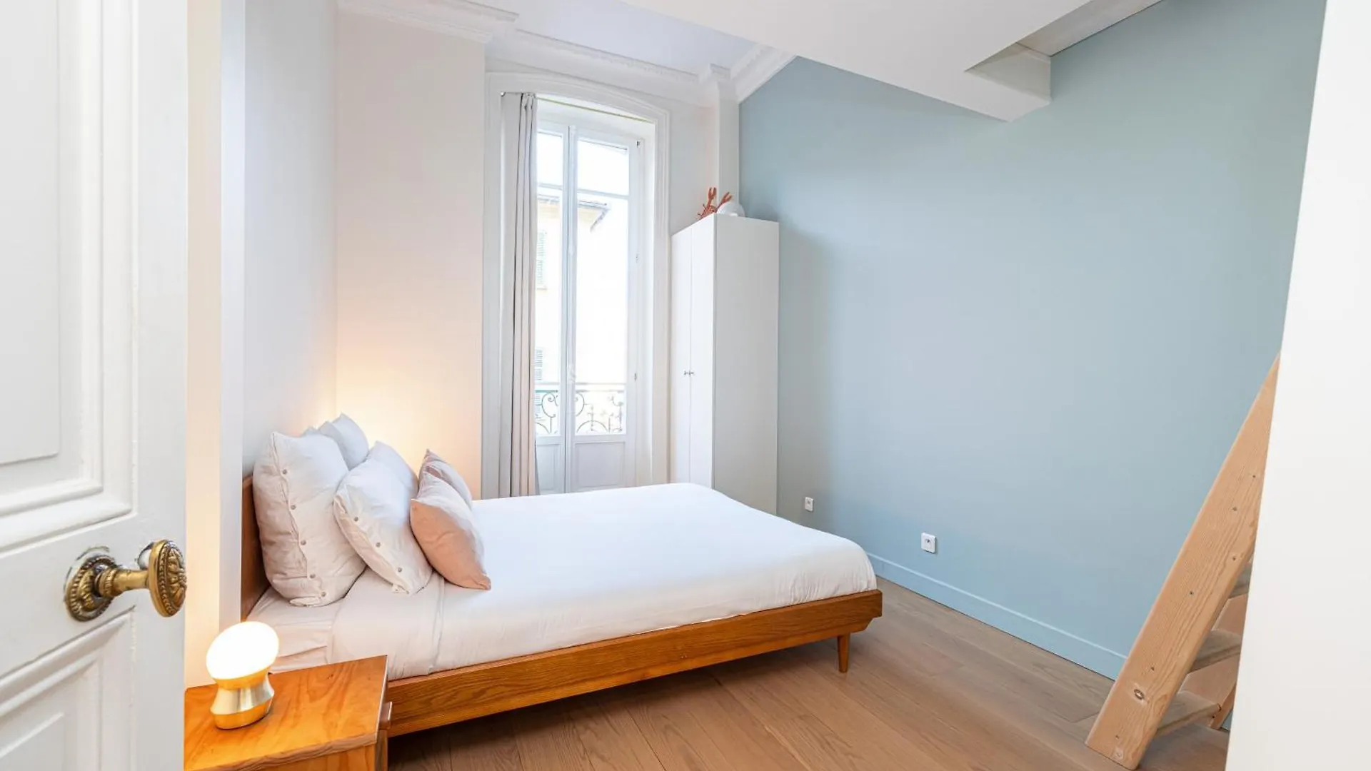 Apartment Regina - Somptueux 3 Pieces - Carre D'Or Menton - Vue Mer France