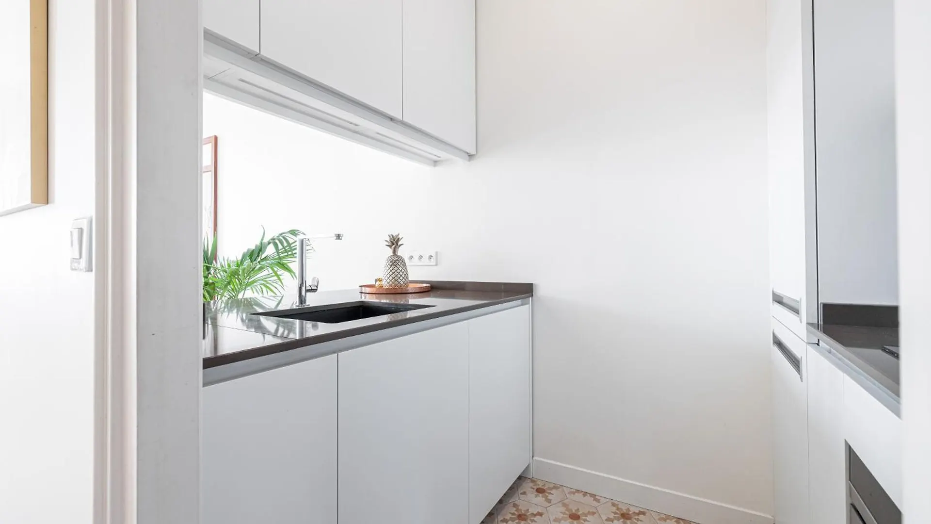Regina - Somptueux 3 Pieces - Carre D'Or Menton - Vue Mer Apartmán